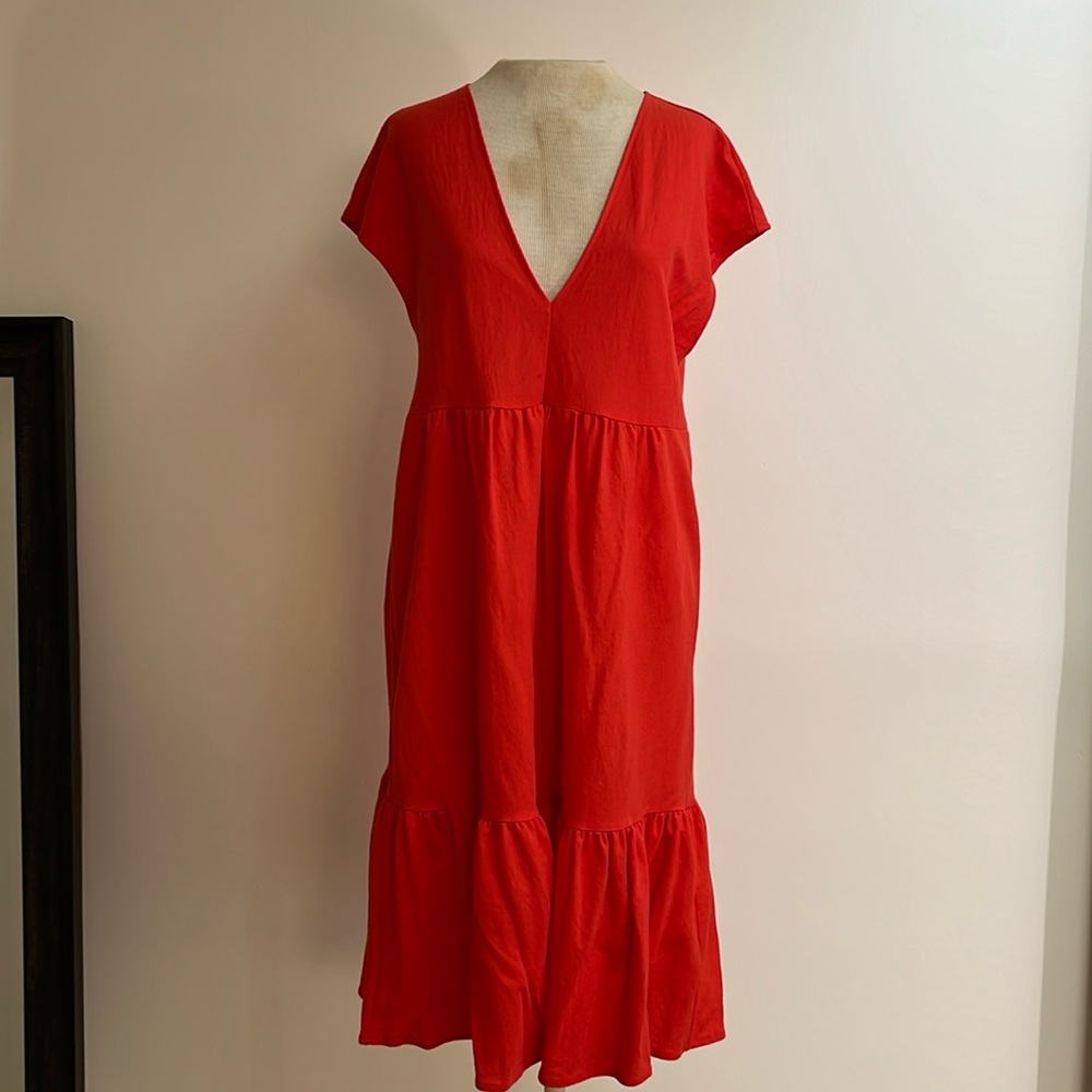 Low V Midi Dress
